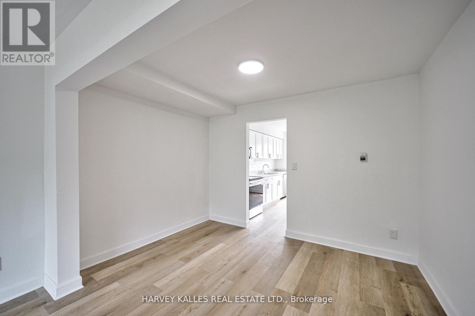 Th511 - 2000 Sheppard Avenue W, Toronto, Ontario  M3N 1A2 - Photo 15 - W12799732