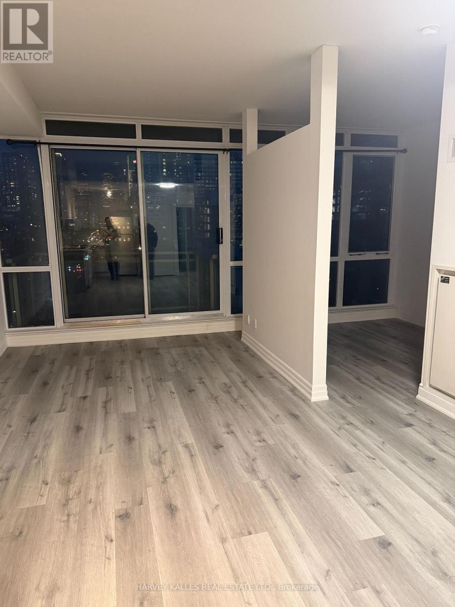 1009 - 38 NIAGARA STREET, Toronto, Ontario