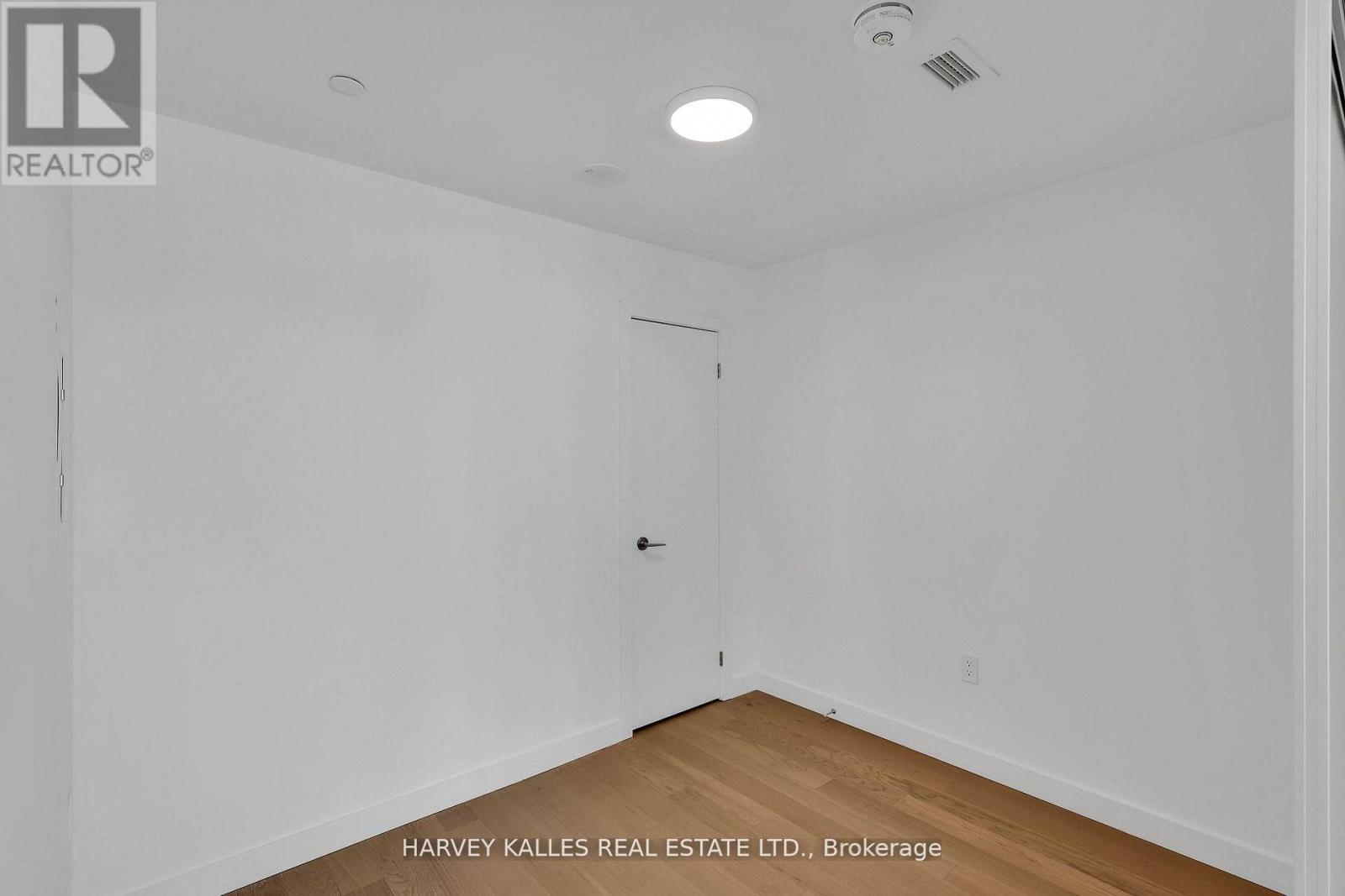 610 - 1720 Bayview Avenue, Toronto, Ontario  M4G 3C4 - Photo 17 - C12799964