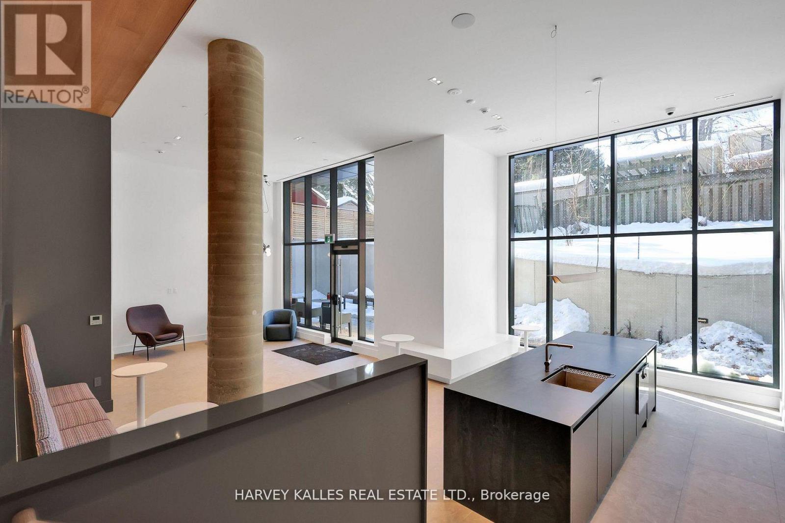 610 - 1720 Bayview Avenue, Toronto, Ontario  M4G 3C4 - Photo 30 - C12799964