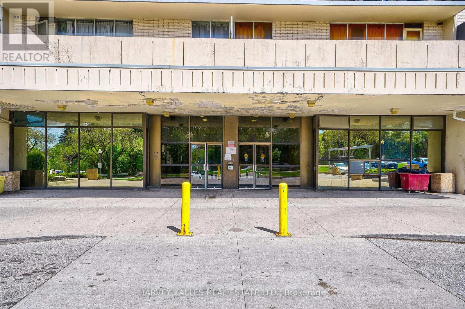 1208 - 2000 Sheppard Avenue W, Toronto, Ontario  M3N 1A2 - Photo 4 - W12800998