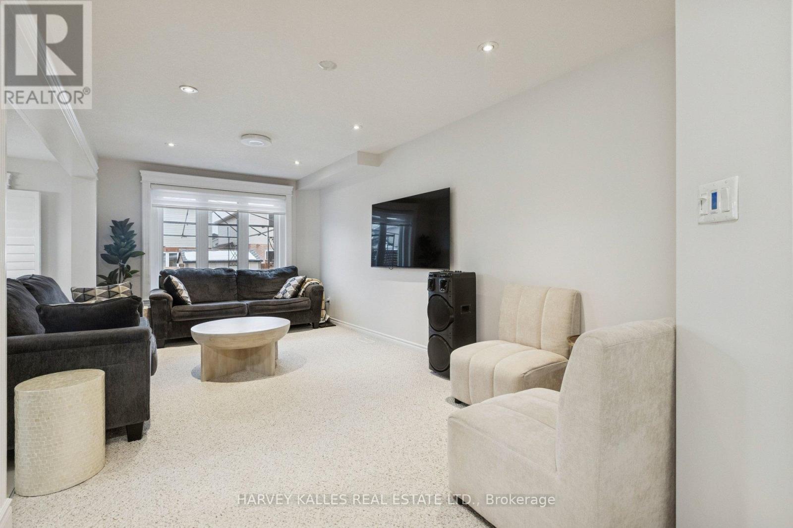 409 Tealby Crescent, Waterloo, Ontario  N2J 4Y8 - Photo 6 - X12801902