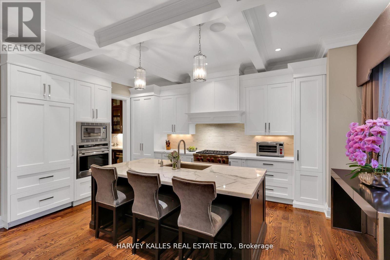 62 Heath Street W, Toronto, Ontario  M4V 1T4 - Photo 13 - C12803460