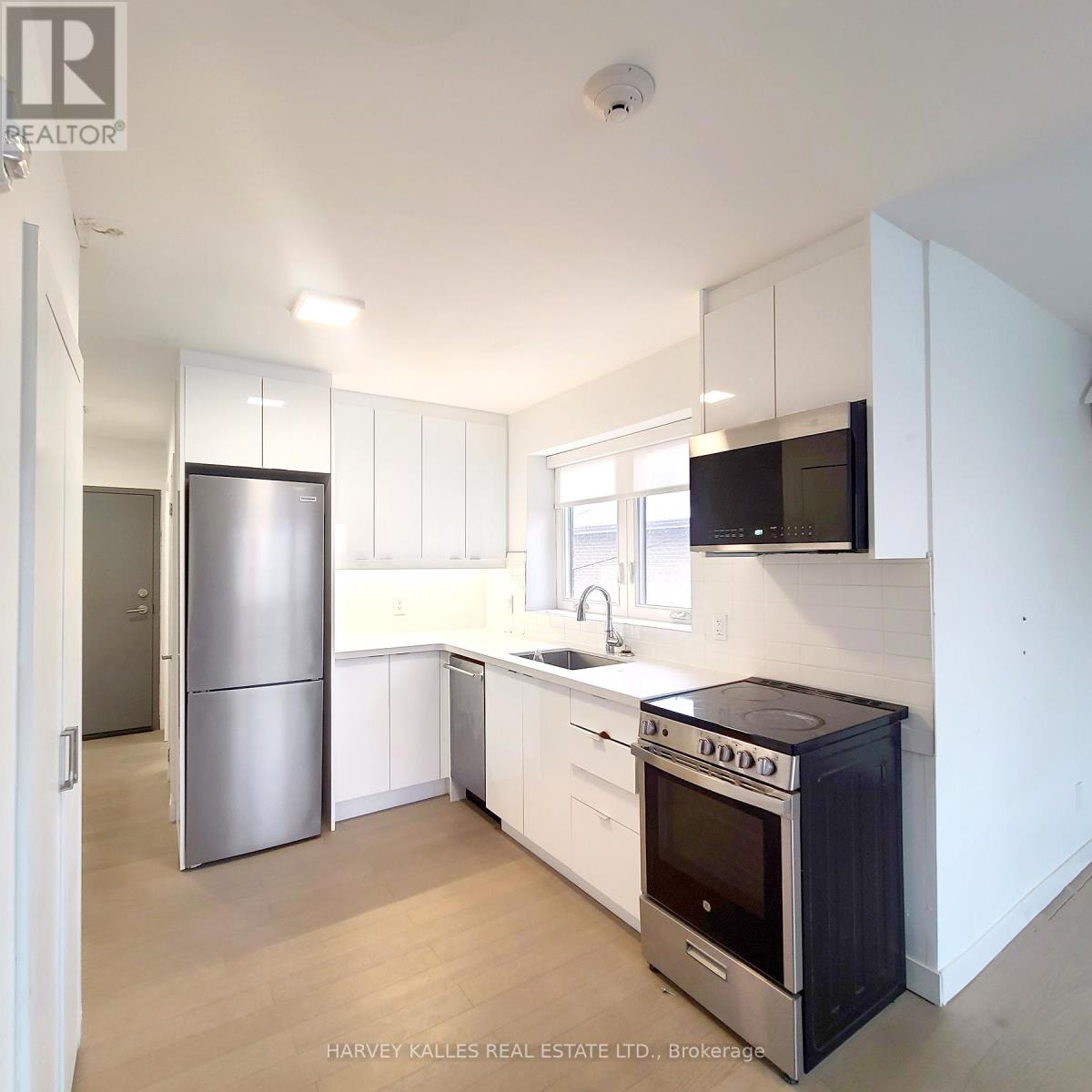 6 - 521 Browns Line, Toronto, Ontario  M8W 3V1 - Photo 9 - W12805506