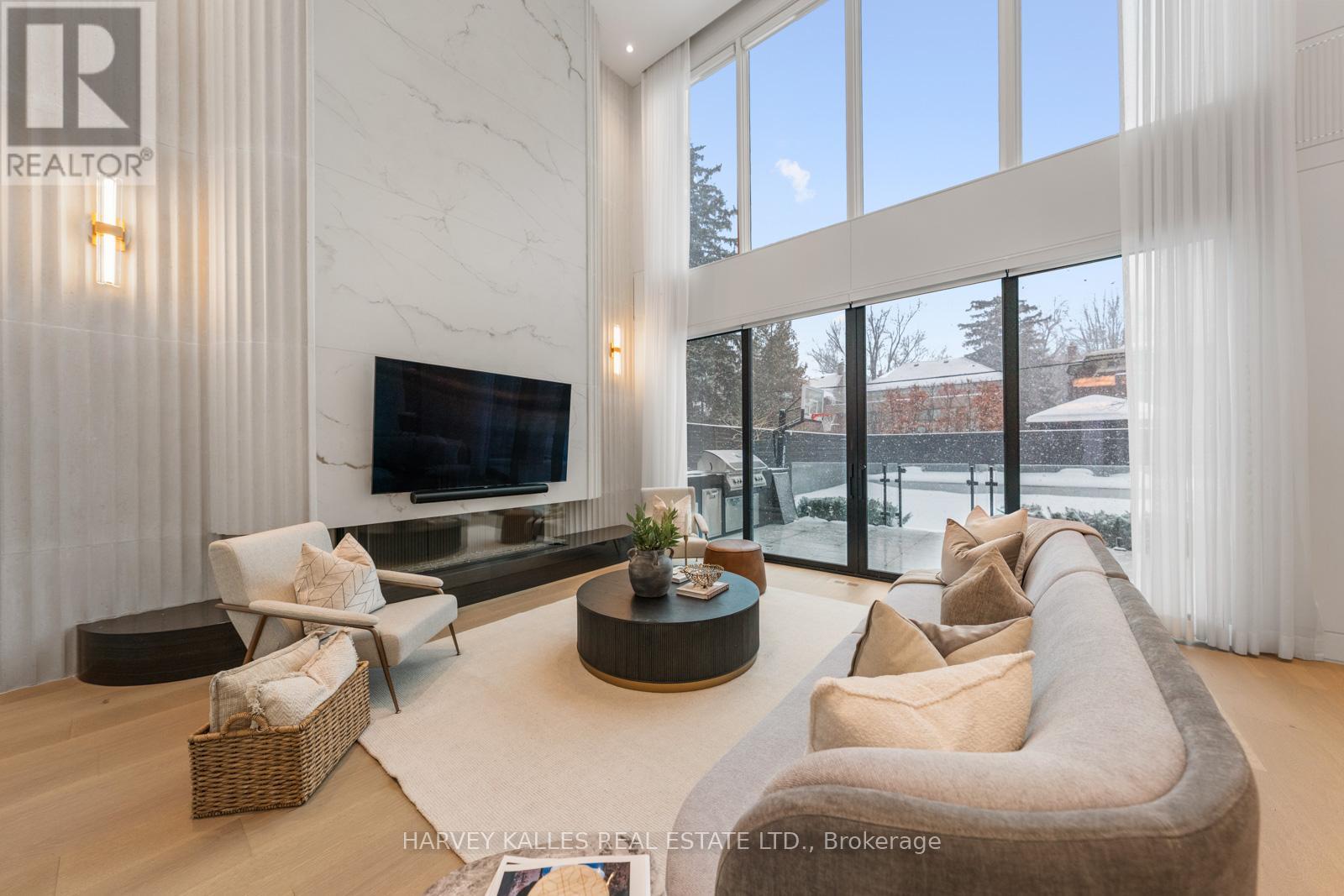 335 Lytton Boulevard, Toronto, Ontario  M5N 1R9 - Photo 10 - C12806754