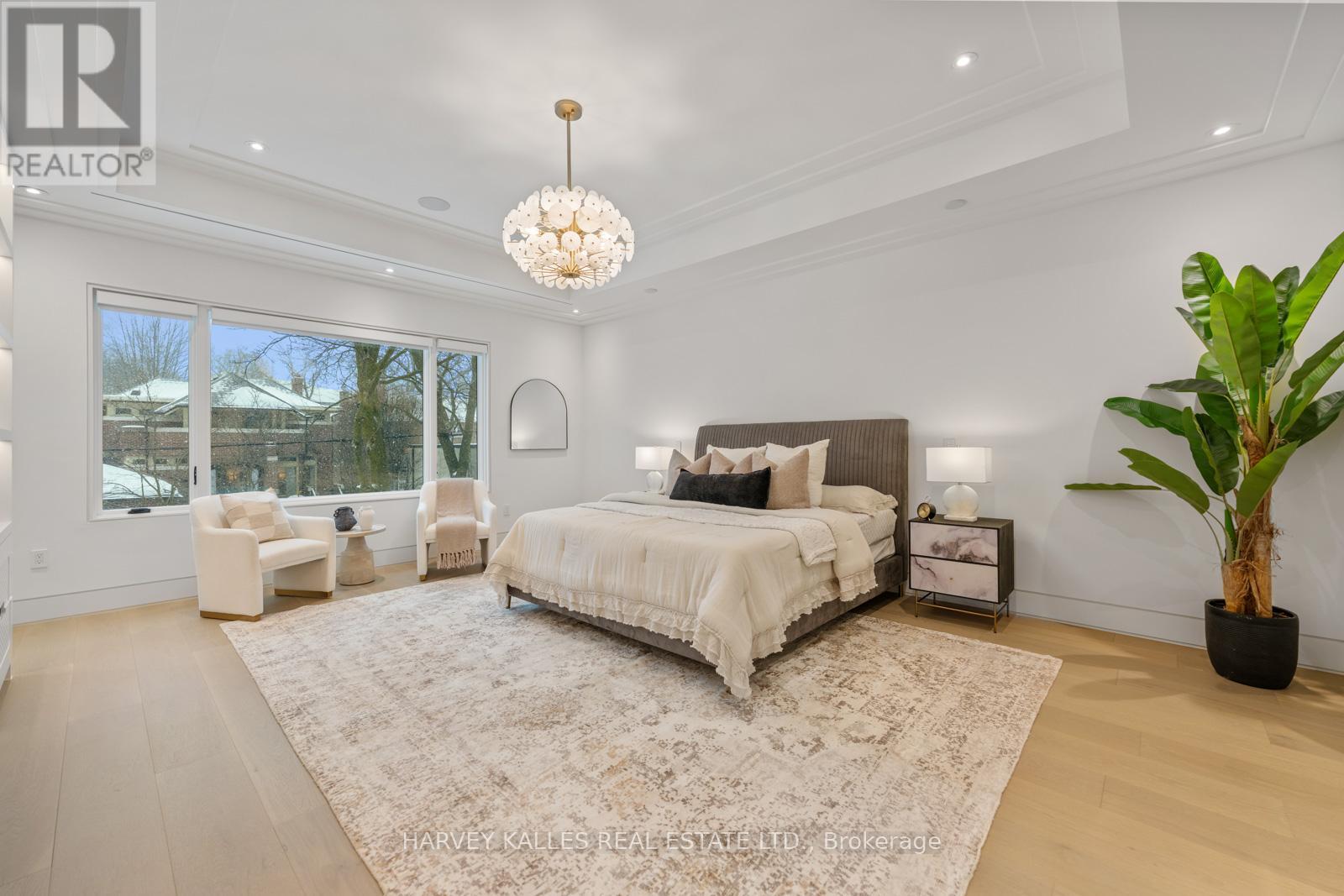 335 Lytton Boulevard, Toronto, Ontario  M5N 1R9 - Photo 19 - C12806754