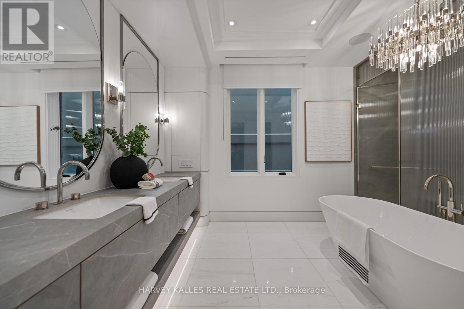 335 Lytton Boulevard, Toronto, Ontario  M5N 1R9 - Photo 22 - C12806754