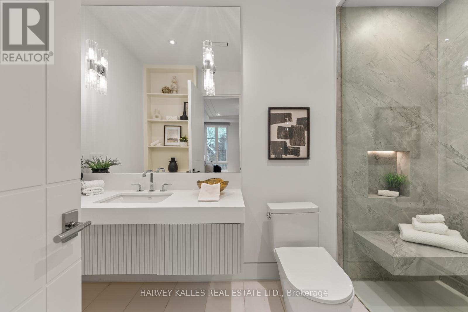 335 Lytton Boulevard, Toronto, Ontario  M5N 1R9 - Photo 27 - C12806754