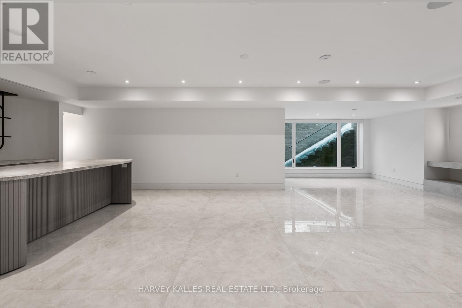 335 Lytton Boulevard, Toronto, Ontario  M5N 1R9 - Photo 36 - C12806754