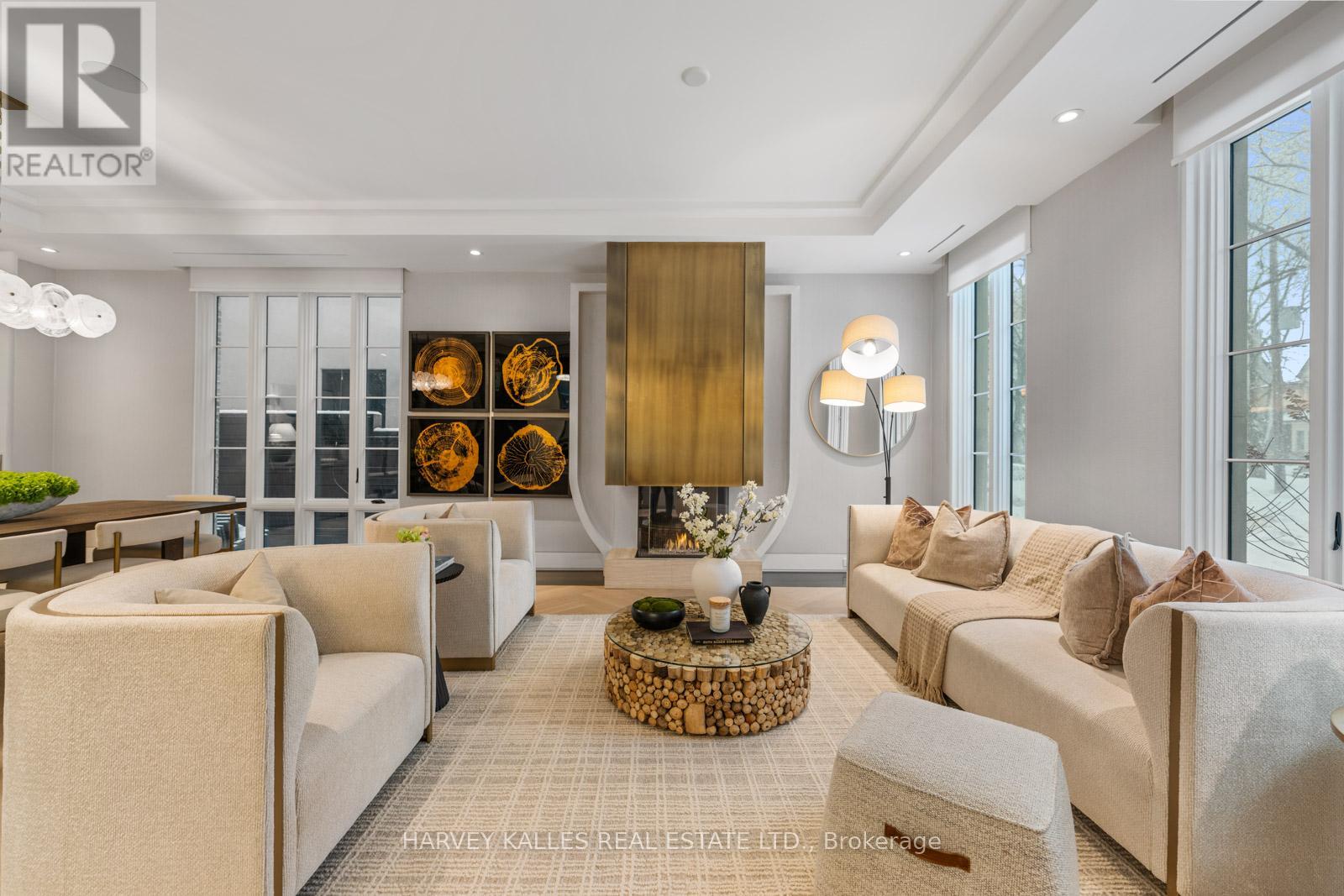 335 Lytton Boulevard, Toronto, Ontario  M5N 1R9 - Photo 4 - C12806754