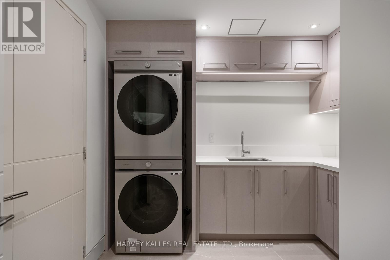 335 Lytton Boulevard, Toronto, Ontario  M5N 1R9 - Photo 42 - C12806754