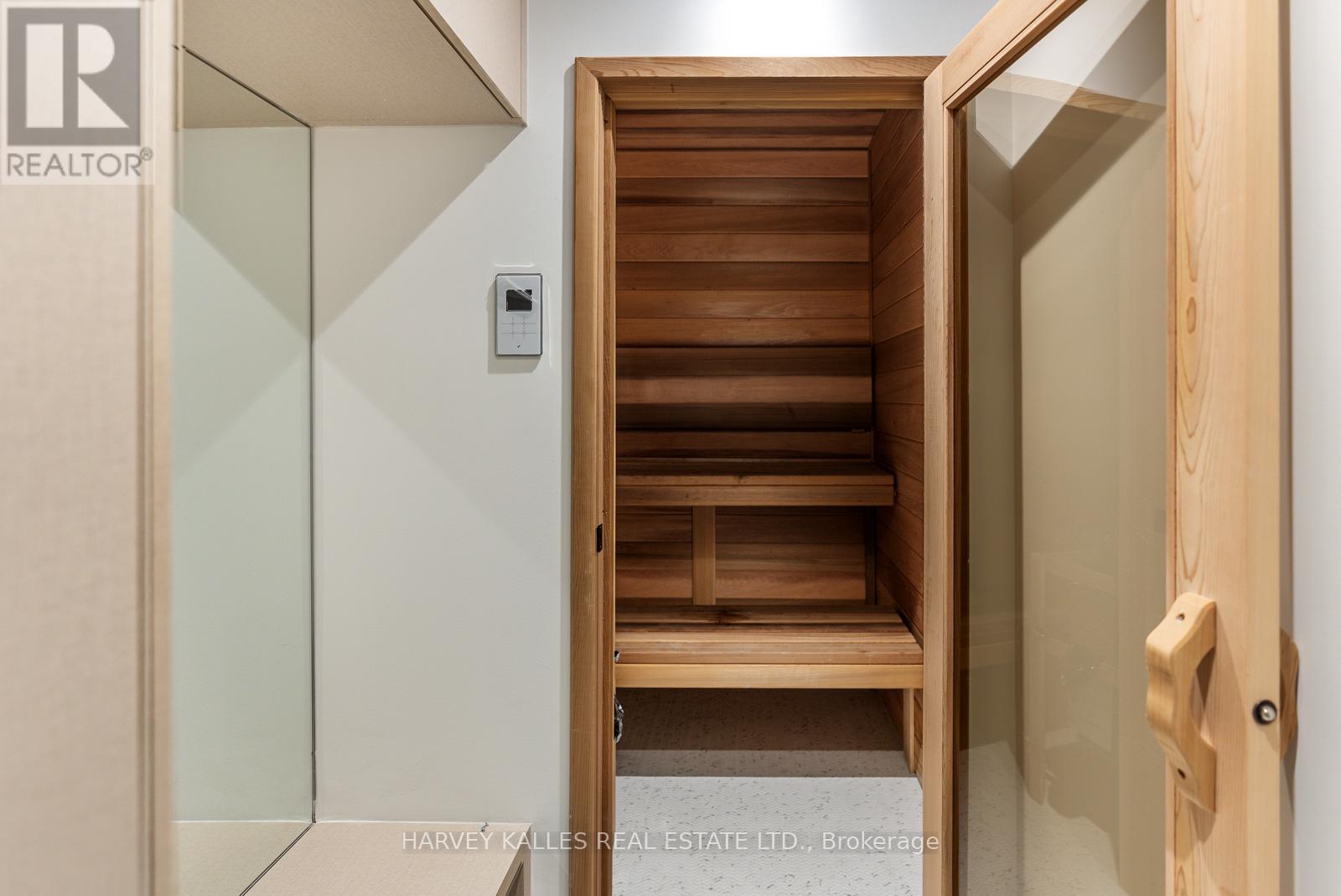 335 Lytton Boulevard, Toronto, Ontario  M5N 1R9 - Photo 43 - C12806754