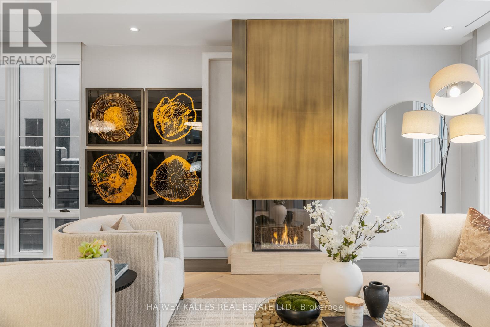 335 Lytton Boulevard, Toronto, Ontario  M5N 1R9 - Photo 5 - C12806754