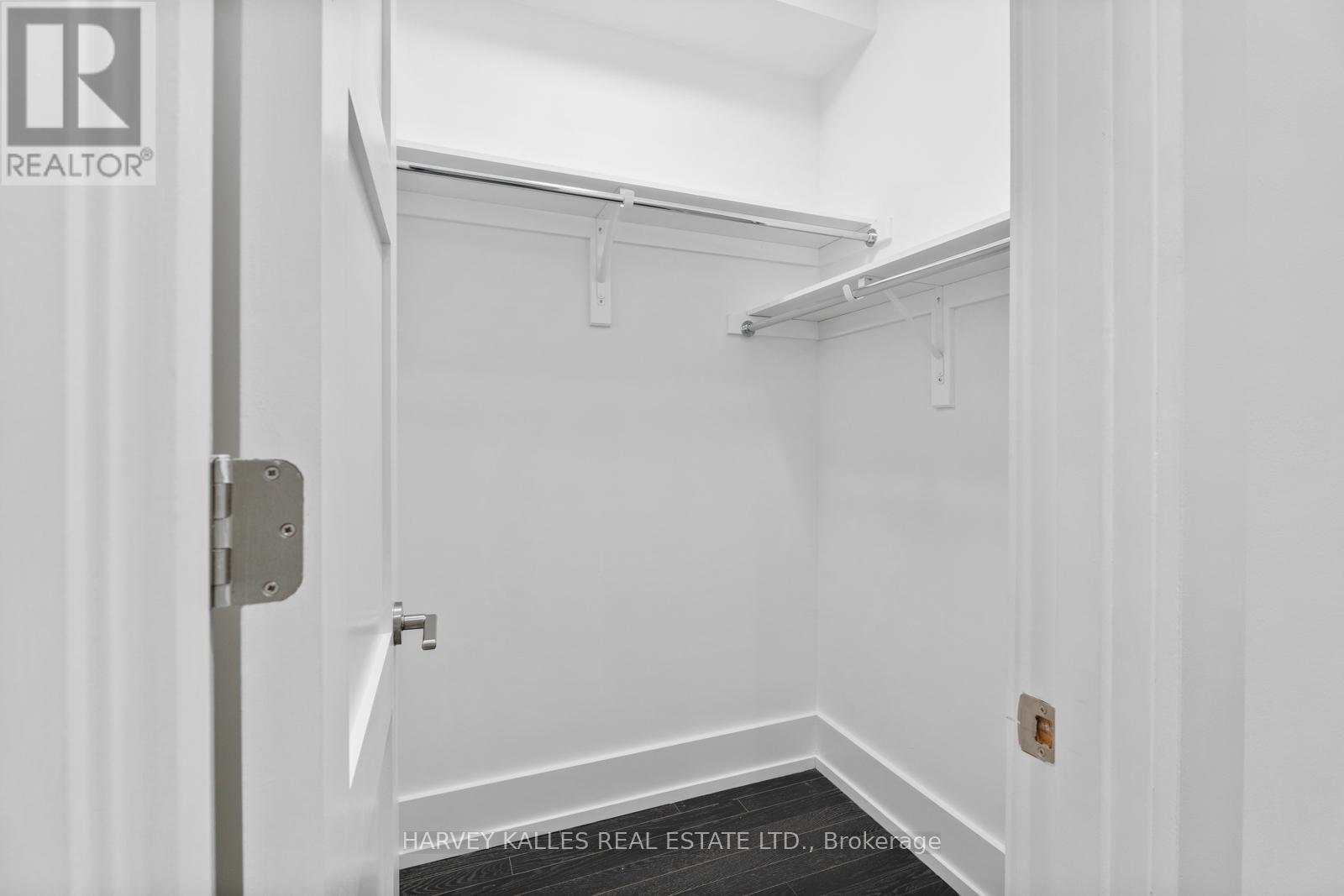 5a Sylvan Avenue, Toronto, Ontario  M6H 1G2 - Photo 21 - C12807864