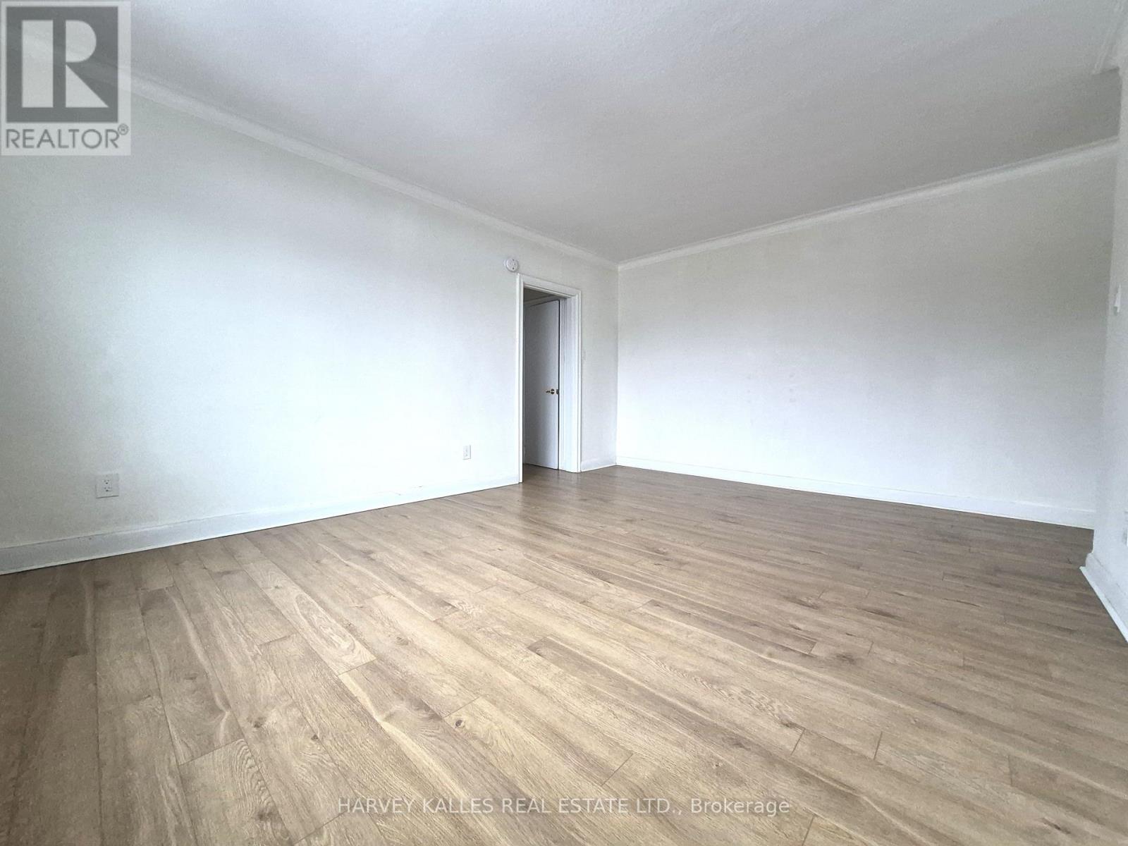 12 - 2905 St Clair Avenue E, Toronto, Ontario  M4B 1N5 - Photo 8 - E12808828