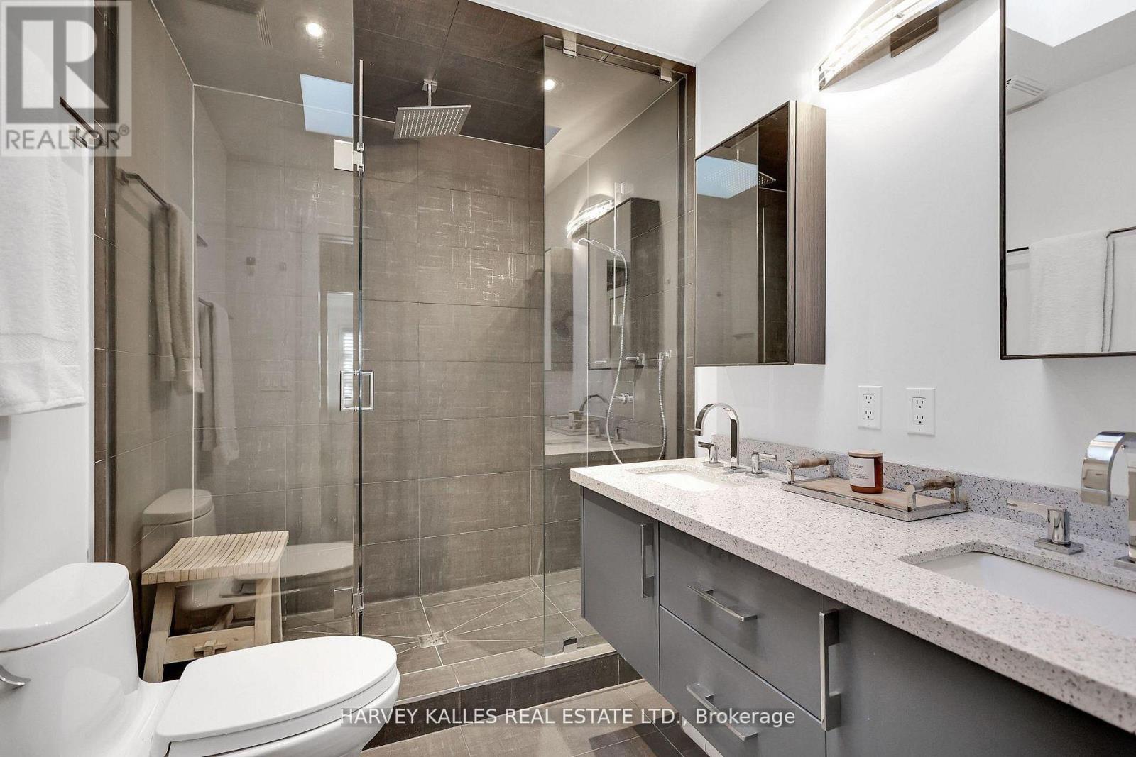 378 Elm Road, Toronto, Ontario  M5M 3V8 - Photo 27 - C12811786