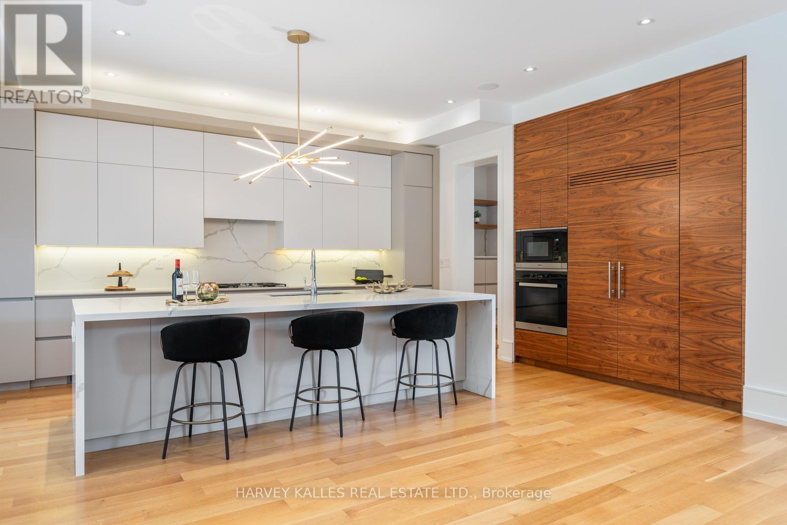 64 Centre Avenue, Toronto, Ontario  M2M 2L5 - Photo 24 - C12813608