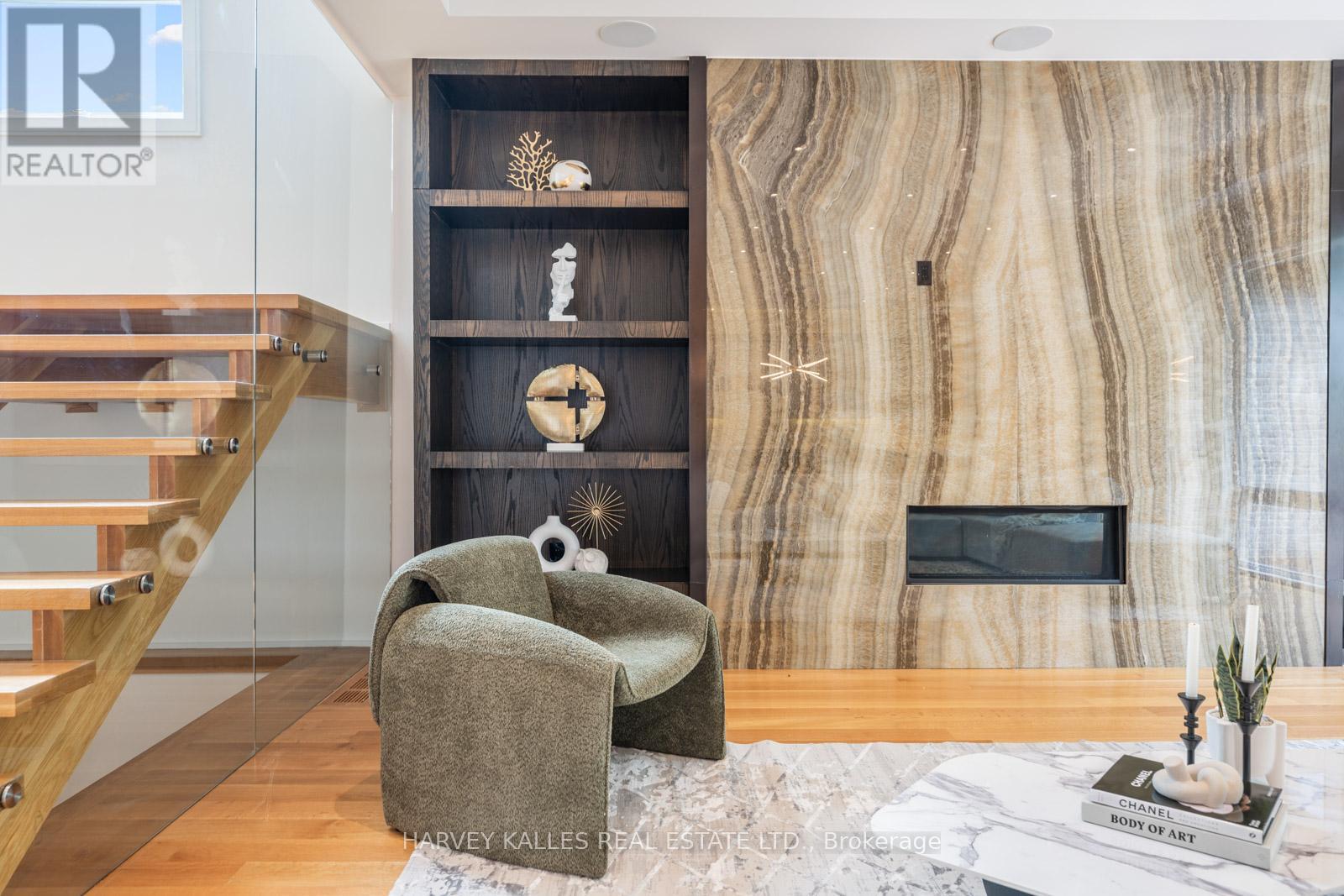 64 Centre Avenue, Toronto, Ontario  M2M 2L5 - Photo 30 - C12813608