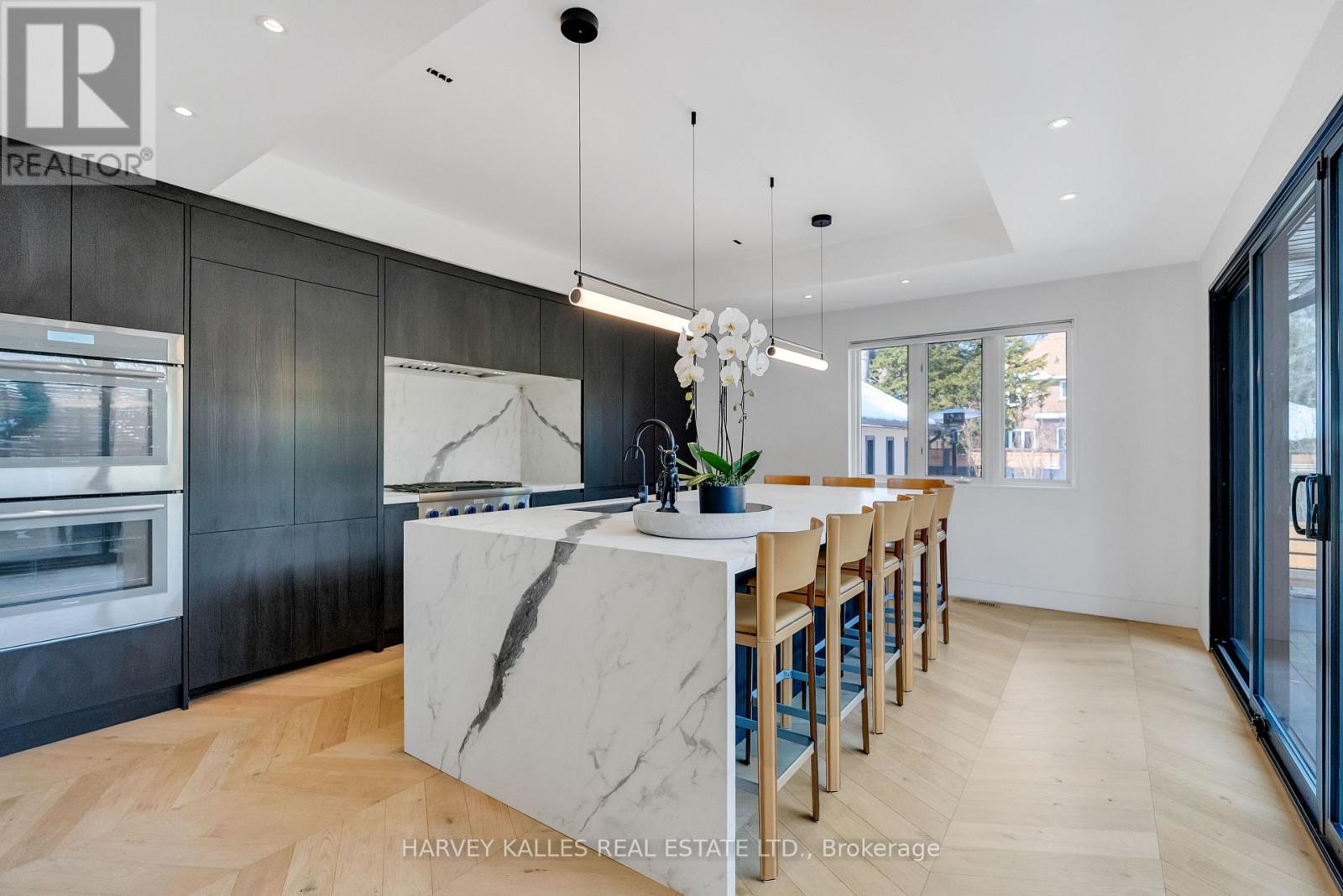 4 Belvedere Boulevard, Toronto, Ontario  M8X 1K1 - Photo 14 - W12815244