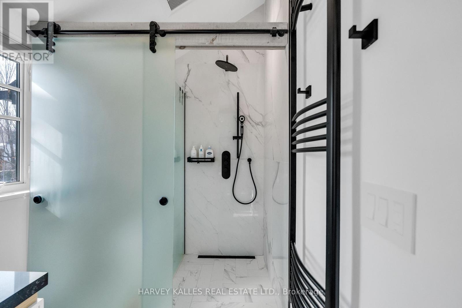 4 Belvedere Boulevard, Toronto, Ontario  M8X 1K1 - Photo 27 - W12815244