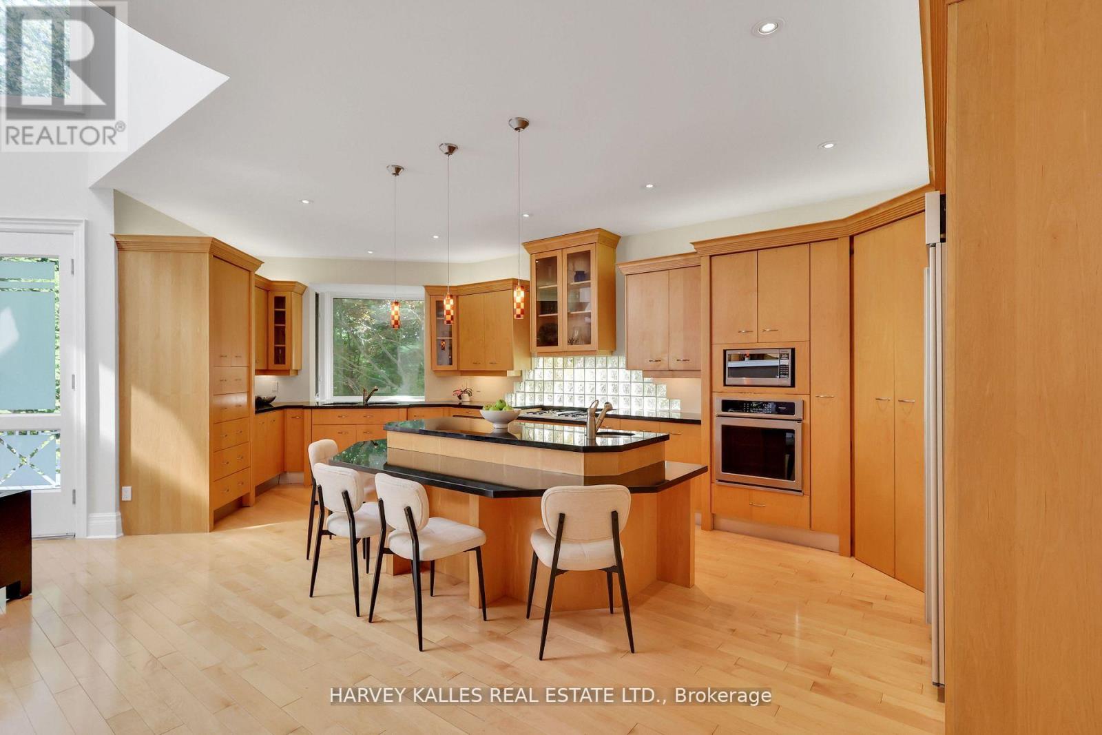 99 Bideford Avenue, Toronto, Ontario  M3H 1K5 - Photo 14 - C12816134