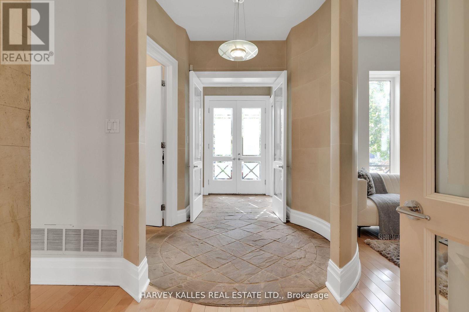 99 Bideford Avenue, Toronto, Ontario  M3H 1K5 - Photo 6 - C12816134