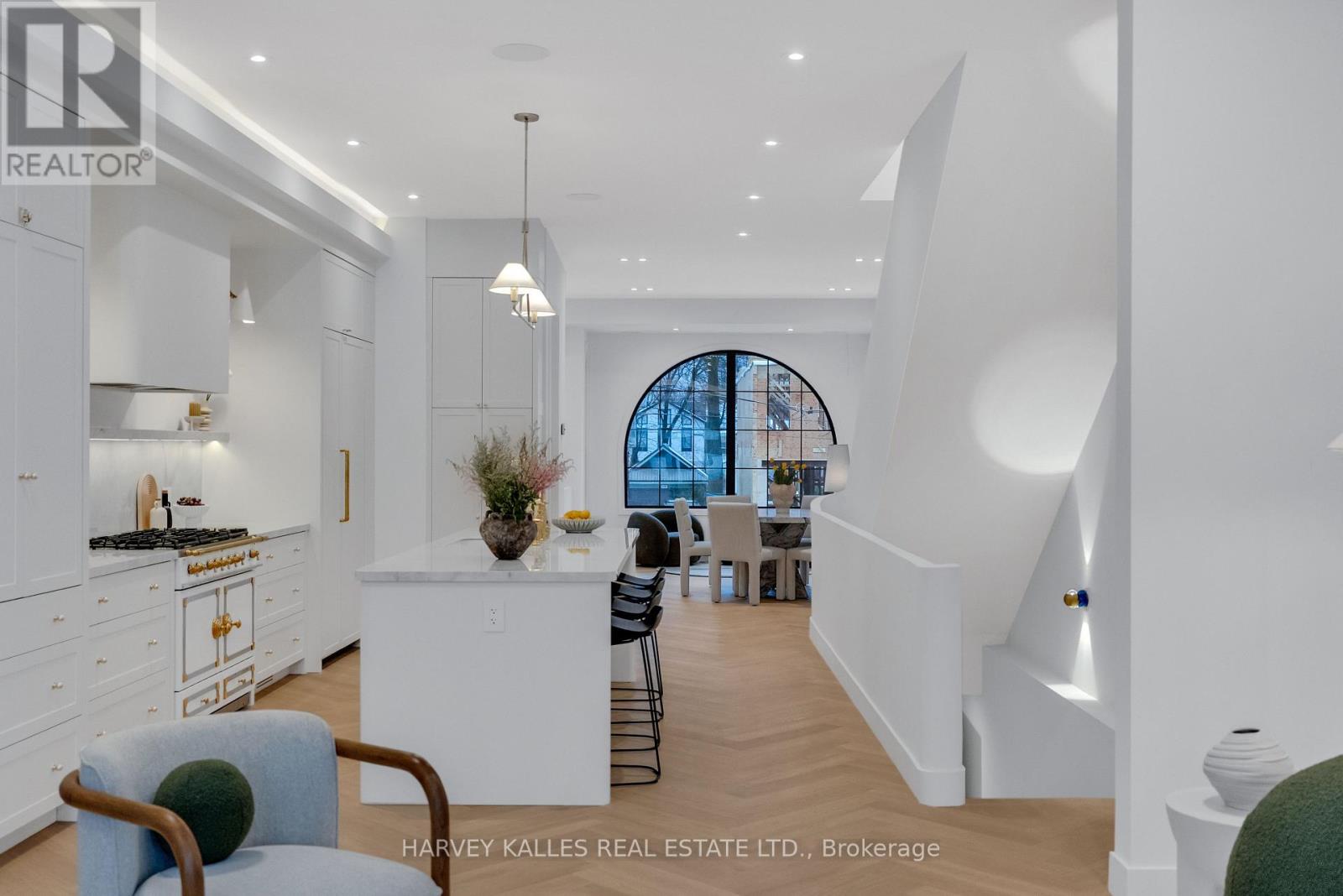 101 Briar Hill Avenue, Toronto, Ontario  M4R 1H8 - Photo 20 - C12816830