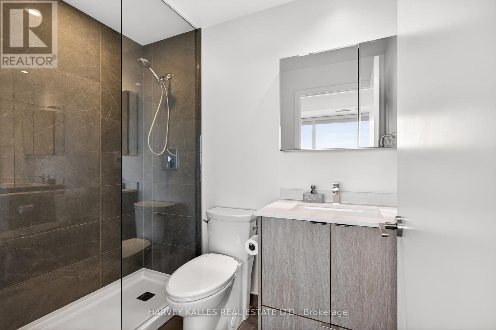 2201 - 1926 Lake Shore Boulevard W, Toronto, Ontario  M6S 1A1 - Photo 17 - W12817332