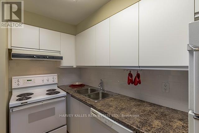 302 - 1901 Yonge Street, Toronto, Ontario  M4S 1Y6 - Photo 9 - C12818288