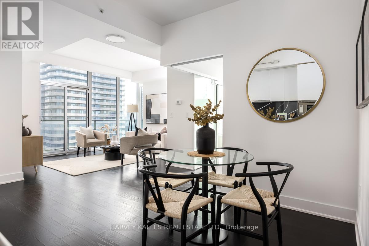 3104 - 955 BAY STREET, Toronto, Ontario