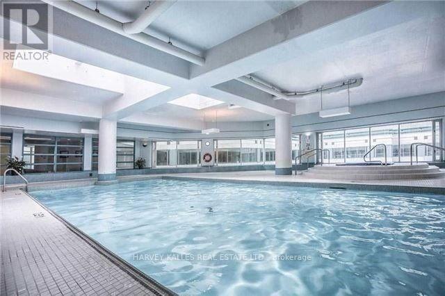 705 - 10 Yonge Street, Toronto, Ontario  M5J 1R4 - Photo 11 - C12820446