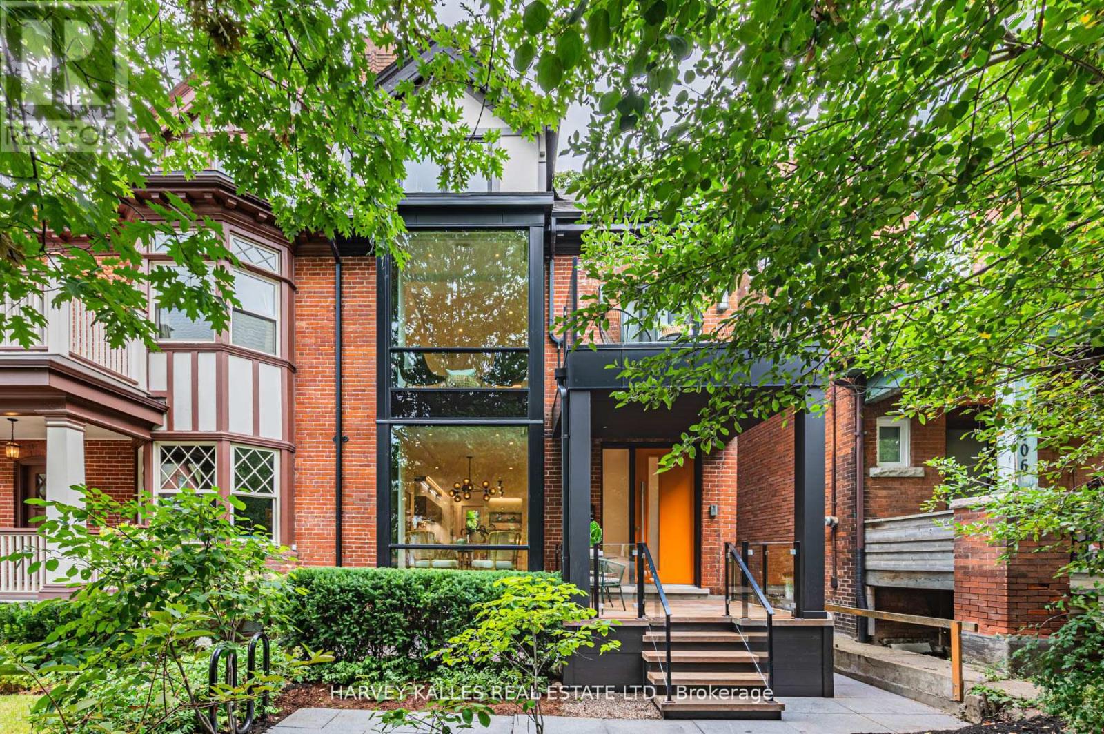 404 BRUNSWICK AVENUE, Toronto, Ontario