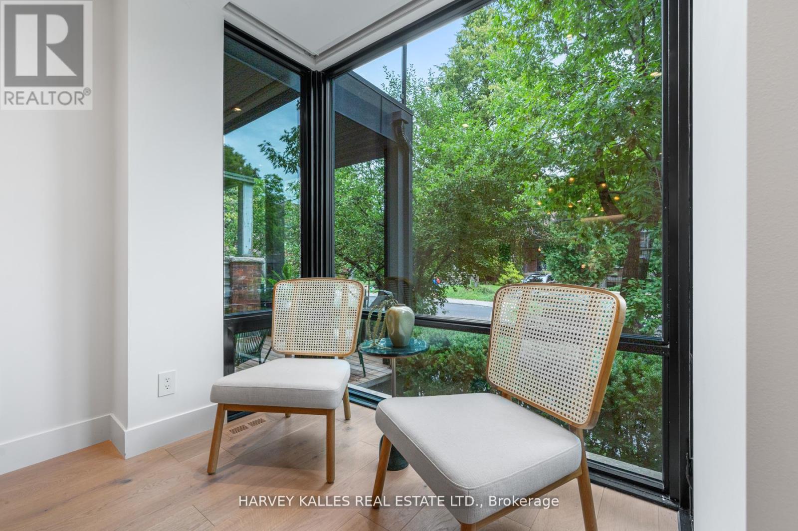 404 Brunswick Avenue, Toronto, Ontario  M5R 2Z4 - Photo 16 - C12822142