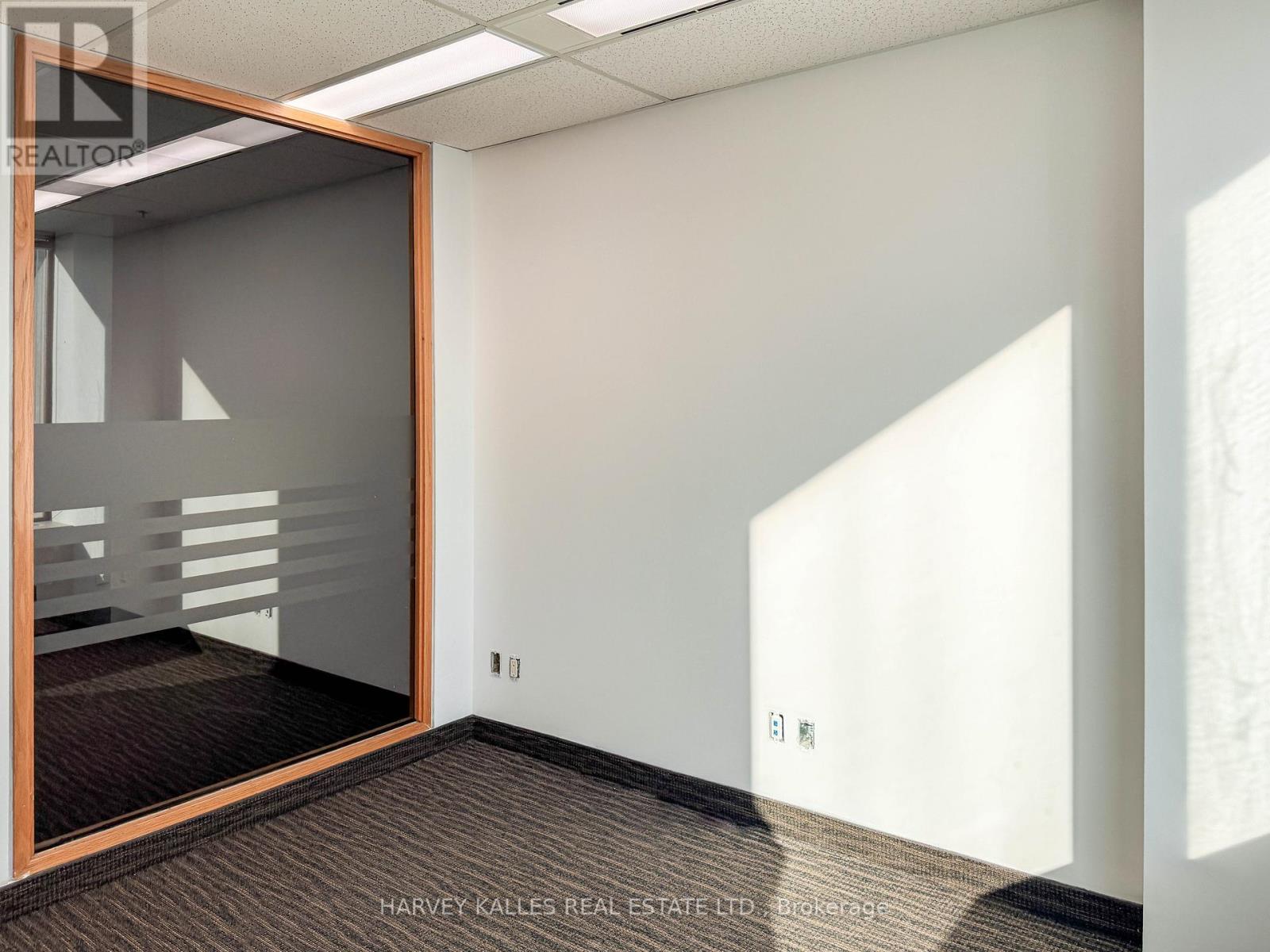 303 - 45 Sheppard Avenue E, Toronto, Ontario  M2N 5N1 - Photo 3 - C12823634