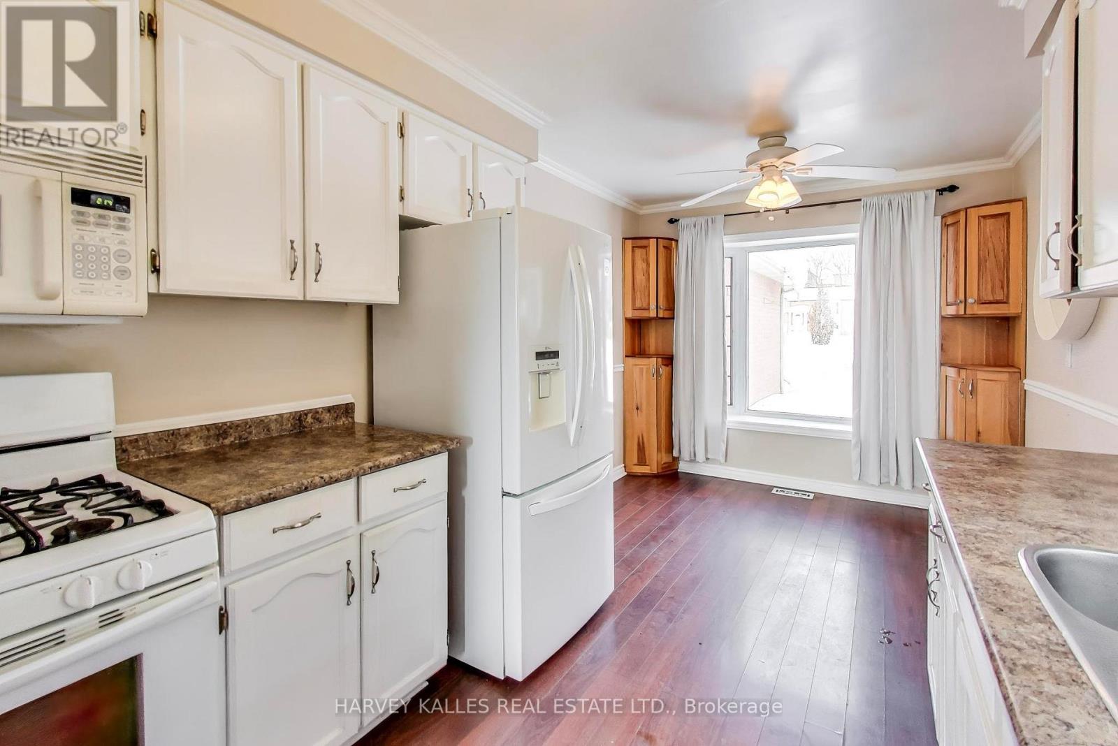 318 Hansen Boulevard, Orangeville, Ontario  L9W 4M2 - Photo 10 - W12824418