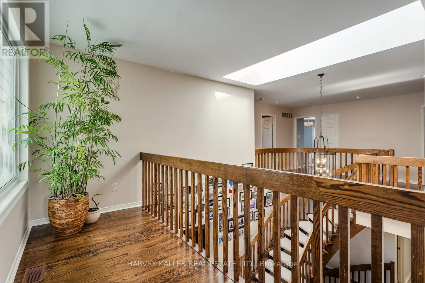 145 Franklin Avenue, Vaughan, Ontario  L4J 4X6 - Photo 20 - N12824652