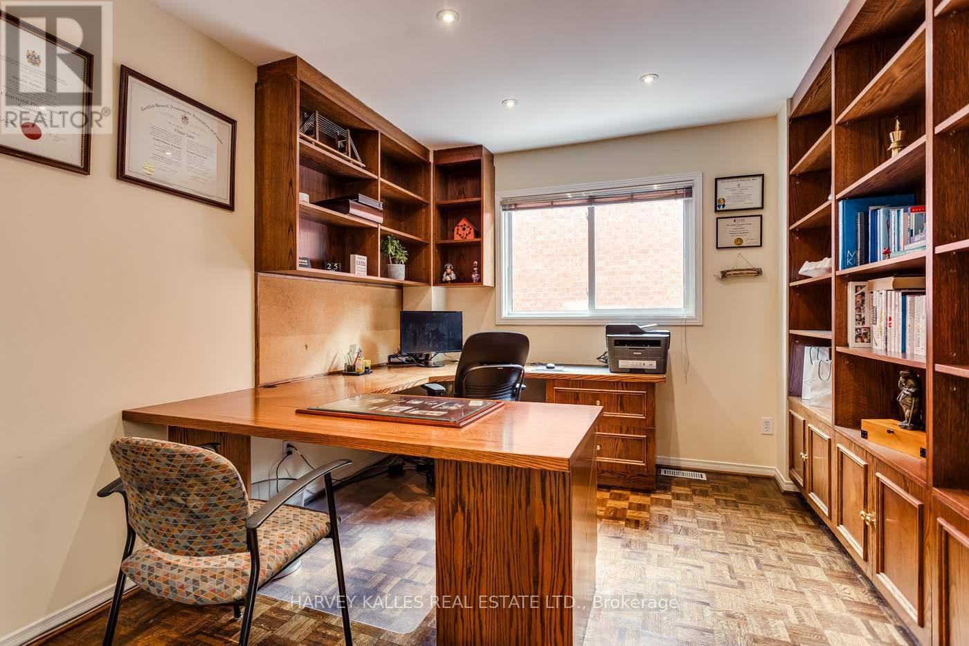 145 Franklin Avenue, Vaughan, Ontario  L4J 4X6 - Photo 8 - N12824652