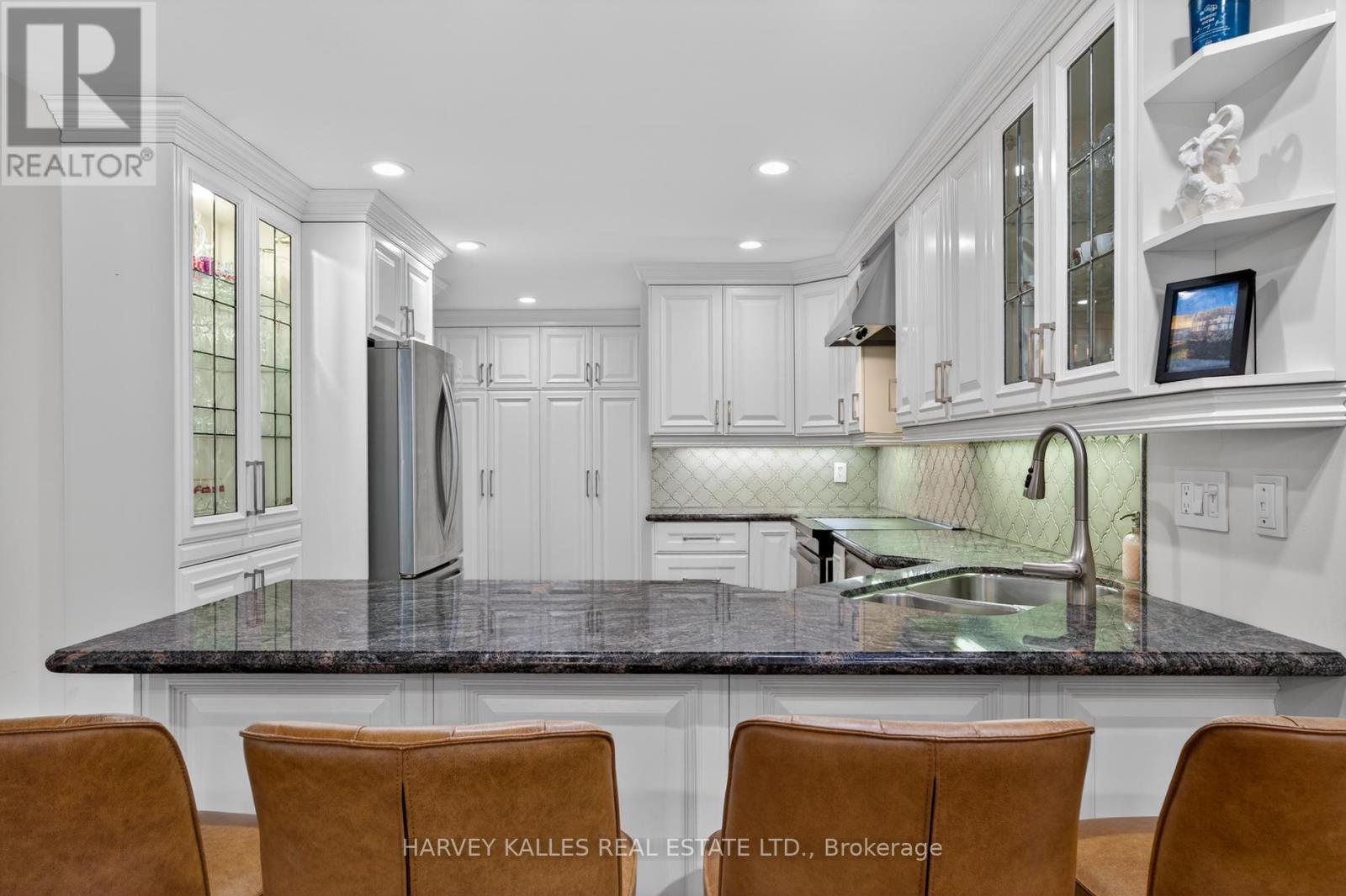 106 - 30 Anglesey Boulevard, Toronto, Ontario  M9A 3B5 - Photo 23 - W12824672