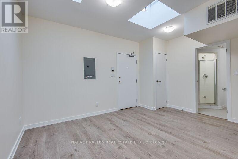 3 - 1216 St Clair Avenue W, Toronto, Ontario  M6E 1B4 - Photo 2 - W12831480