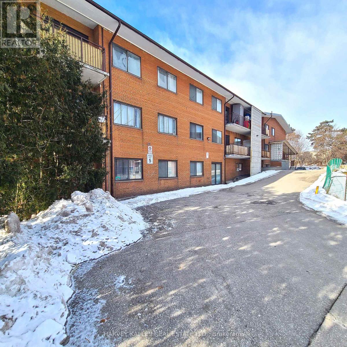 109 - 80 BLACKFRIAR AVENUE, Toronto, Ontario