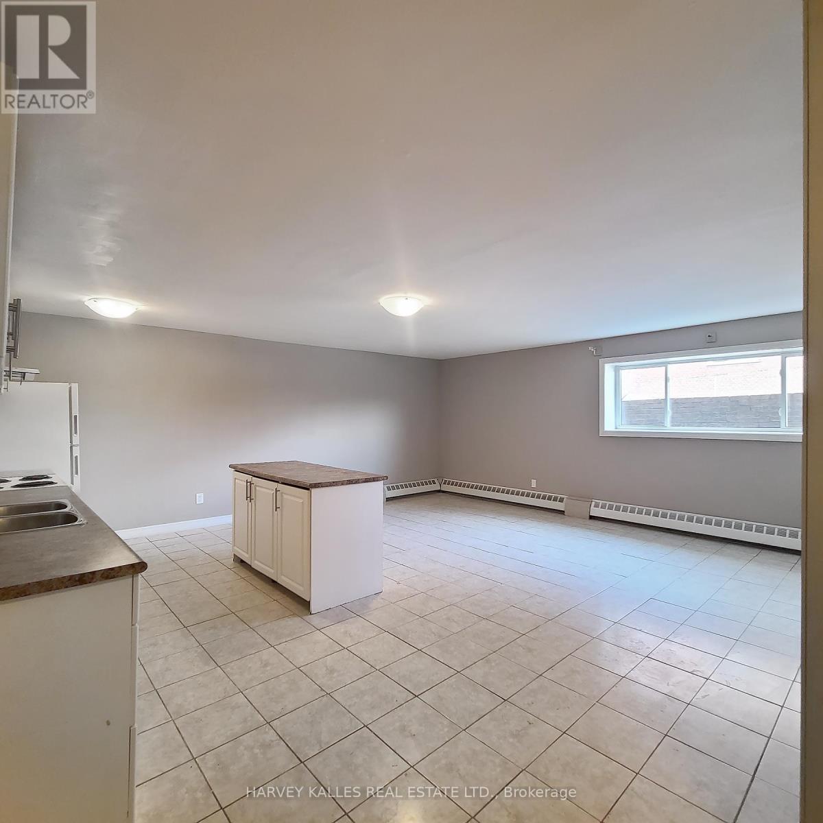 109 - 80 Blackfriar Avenue, Toronto, Ontario  M9R 3S9 - Photo 4 - W12833246