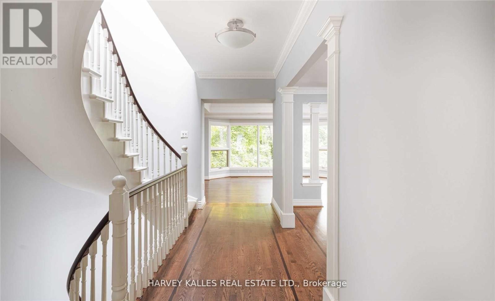 22 Lower Village Gate, Toronto, Ontario  M5P 3L7 - Photo 36 - C12833802