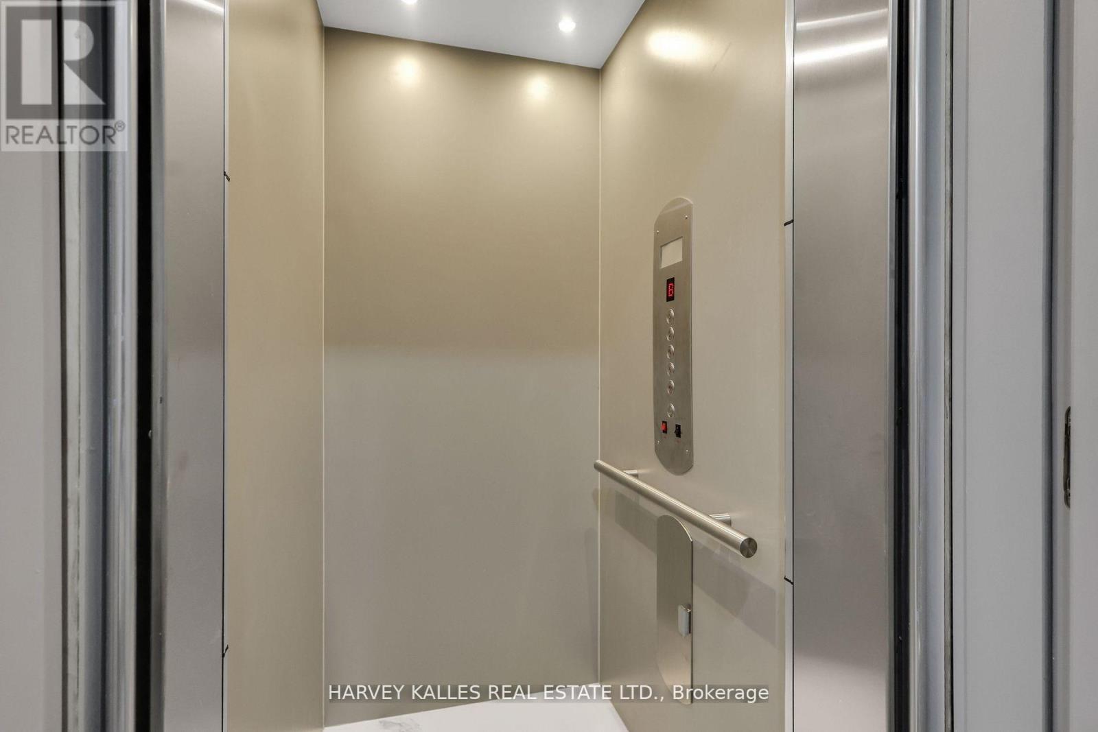 71 Ardmore Road, Toronto, Ontario  M5P 1V4 - Photo 36 - C12834014