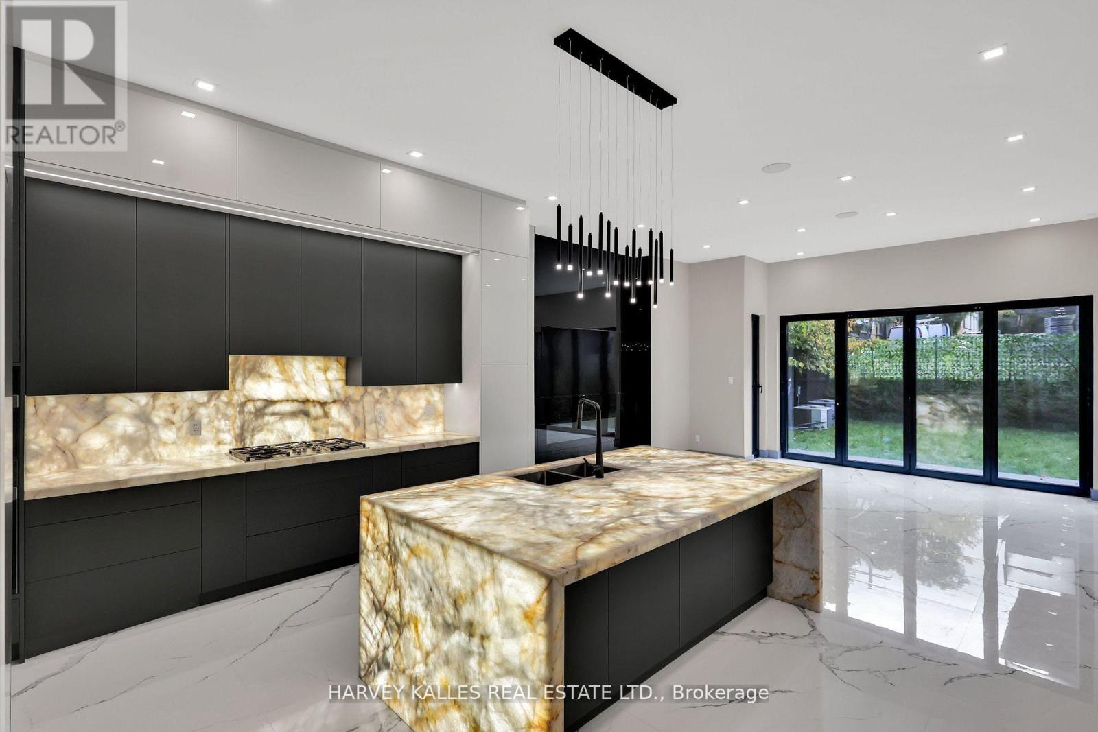 71 Ardmore Road, Toronto, Ontario  M5P 1V4 - Photo 9 - C12834014