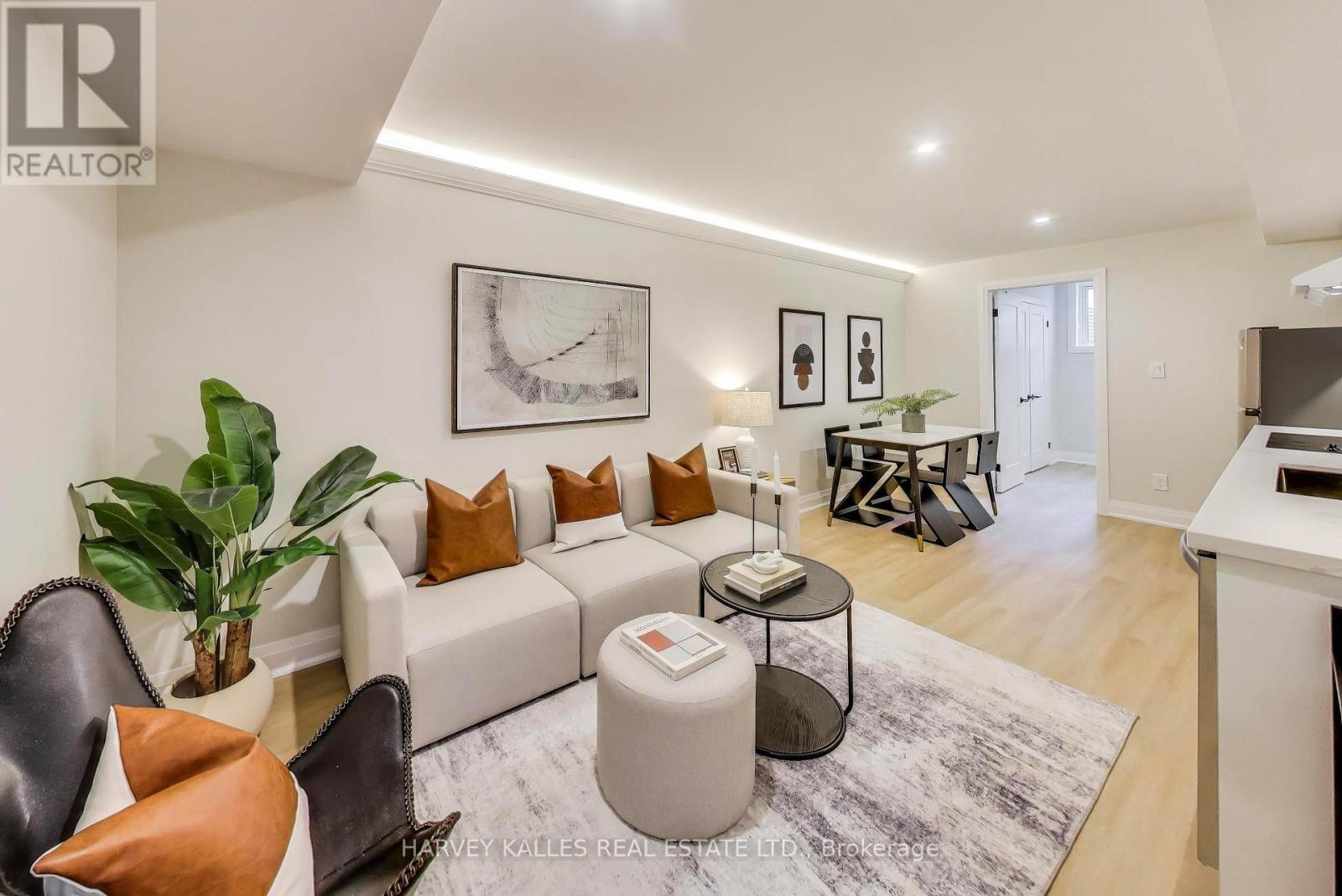 LOWER LEVEL - 21 ROLYAT STREET, Toronto, Ontario