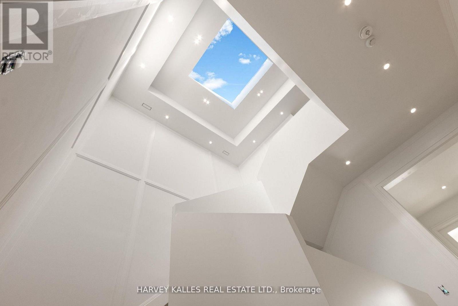 370 Glengrove Avenue W, Toronto, Ontario  M5N 1W5 - Photo 23 - C12835306