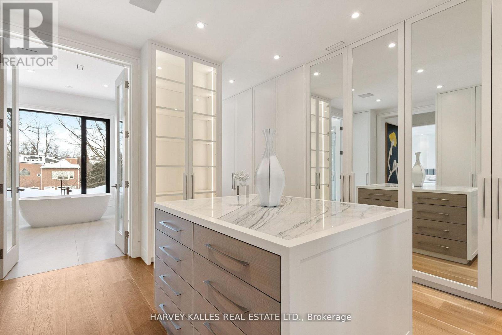 370 Glengrove Avenue W, Toronto, Ontario  M5N 1W5 - Photo 27 - C12835306