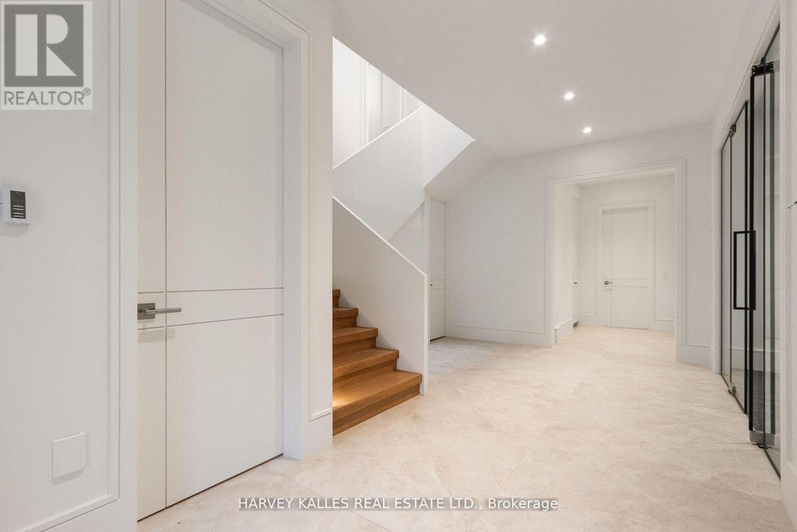 370 Glengrove Avenue W, Toronto, Ontario  M5N 1W5 - Photo 41 - C12835306