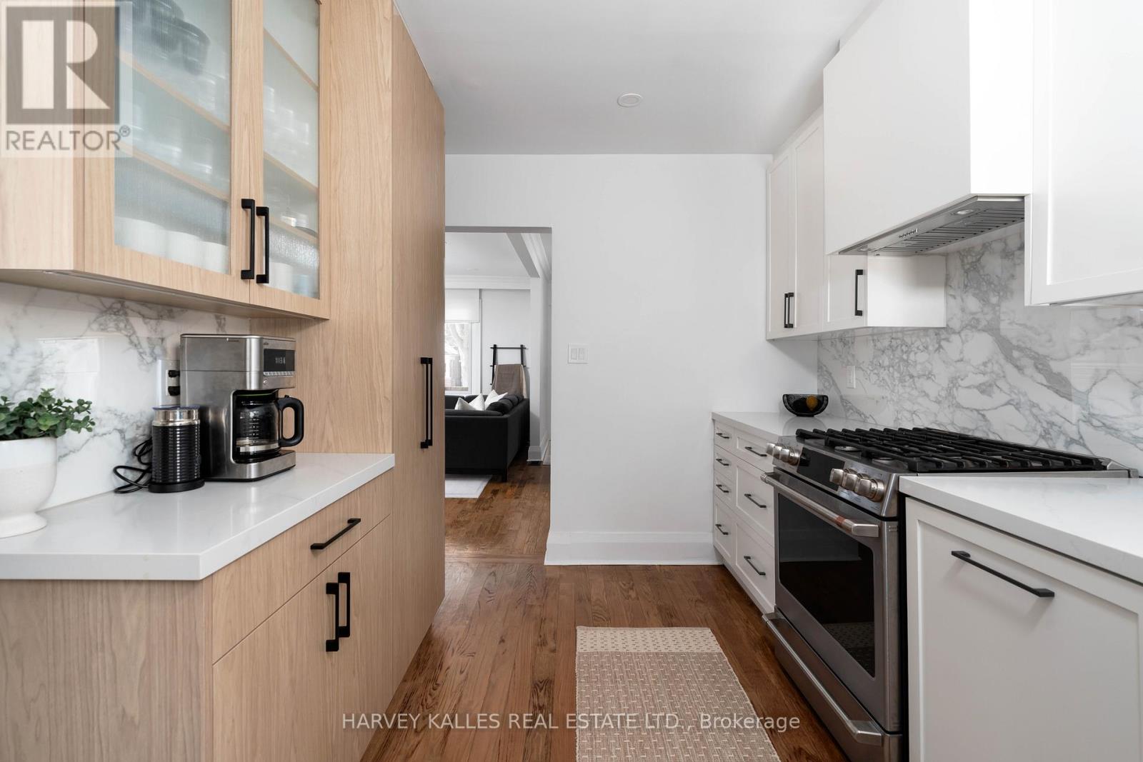 97 Atlas Avenue, Toronto, Ontario  M6C 3P2 - Photo 20 - C12835426