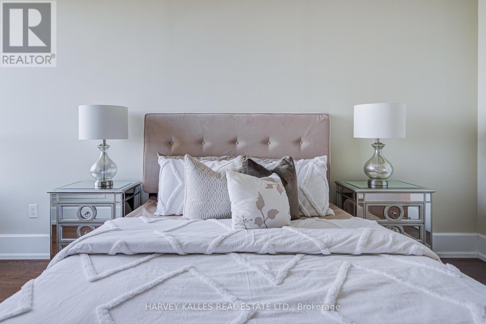 1602b - 660 Sheppard Avenue E, Toronto, Ontario  M2K 3E5 - Photo 32 - C12836318